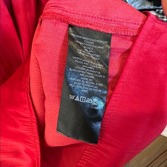 ANTHROPOLOGIE Red Long Sleeve Popover Pleat Blouse - Picture 7 of 12